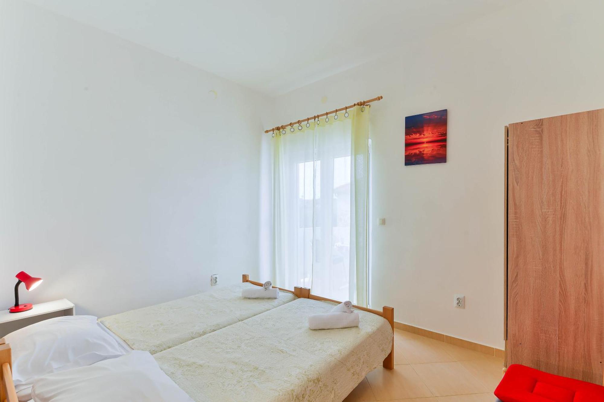 Apartments Lavanda Turanj Exterior foto